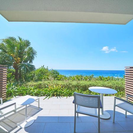 Отель Halekulani Okinawa Онна Экстерьер фото