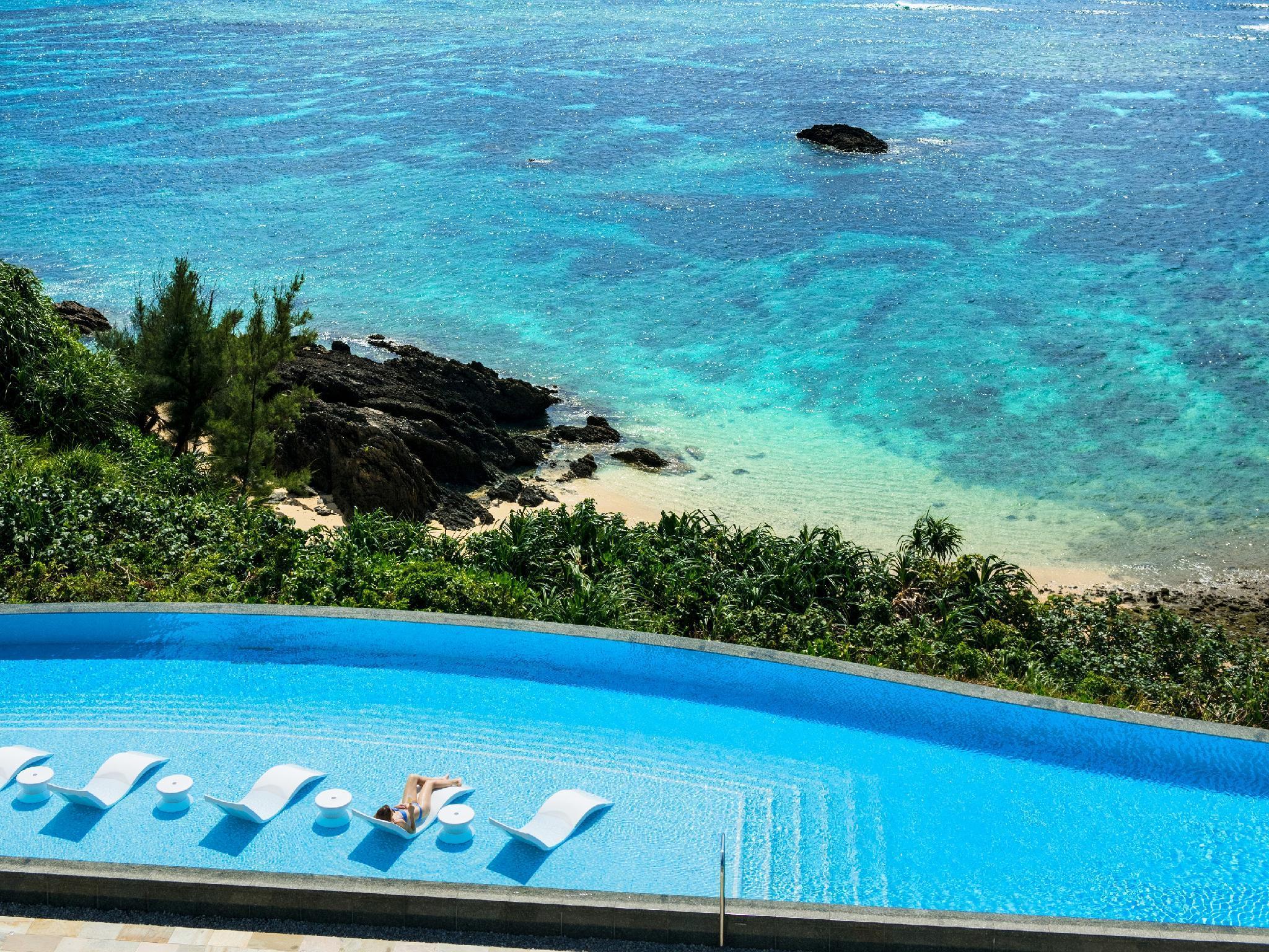 Отель Halekulani Okinawa Онна Экстерьер фото