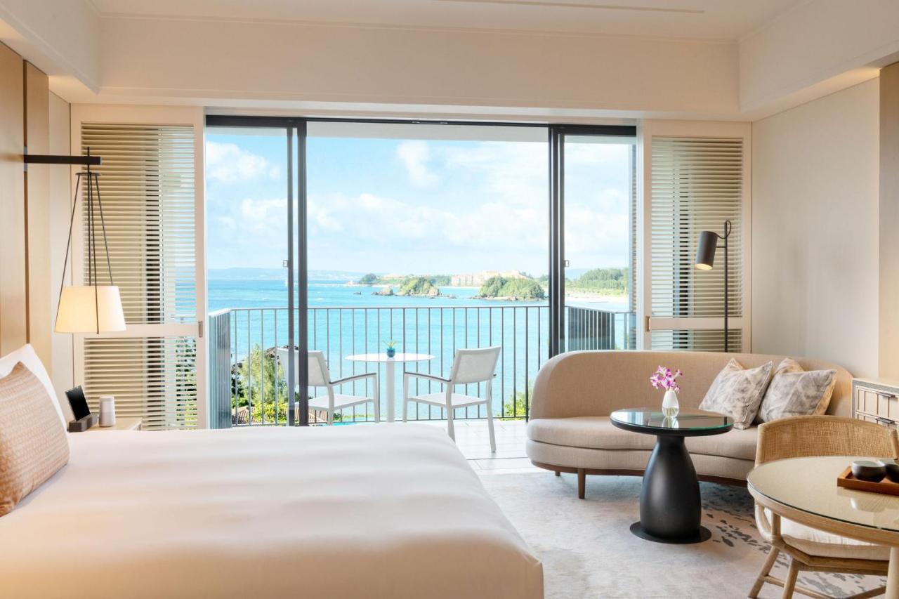 Отель Halekulani Okinawa Онна Экстерьер фото