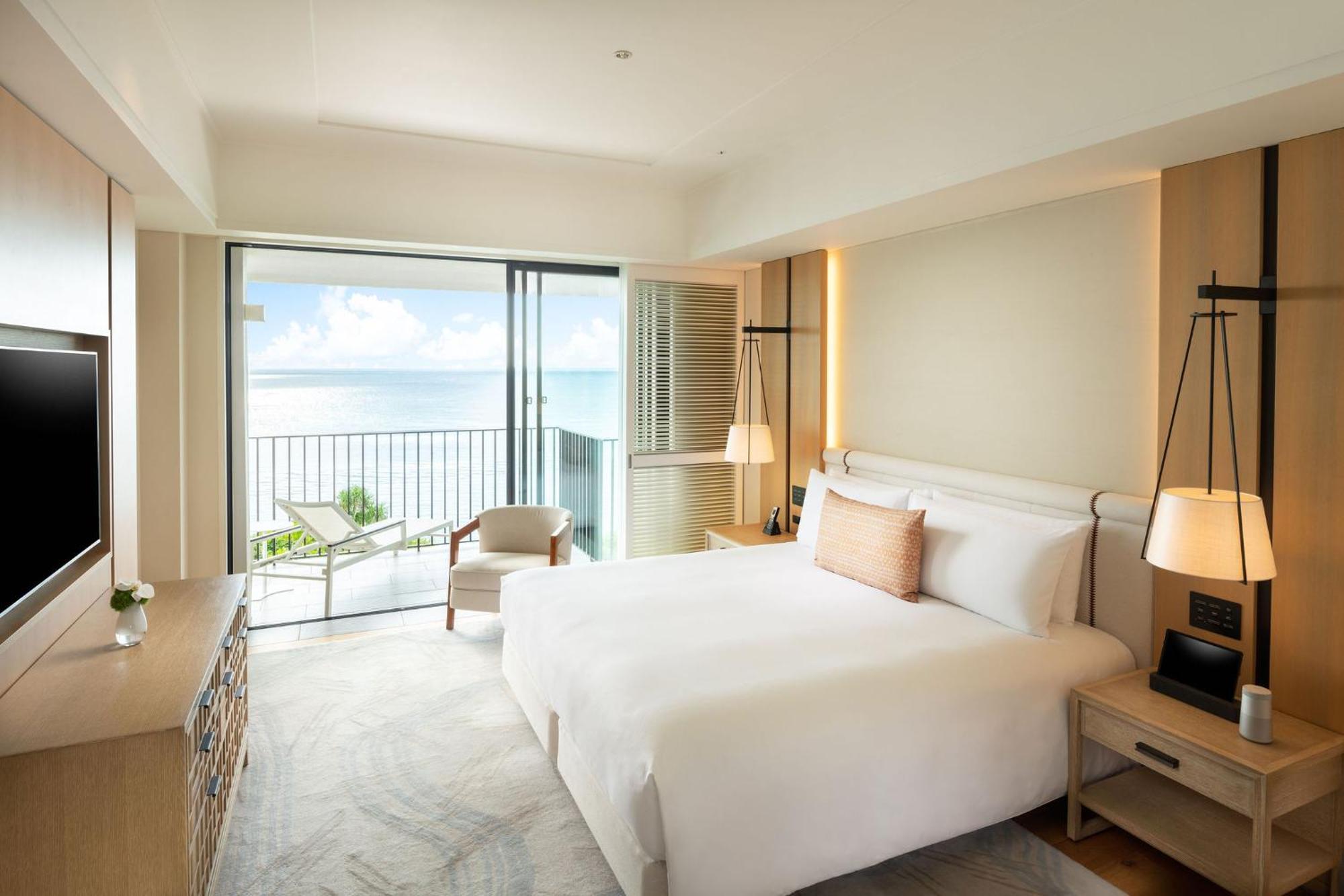 Отель Halekulani Okinawa Онна Экстерьер фото